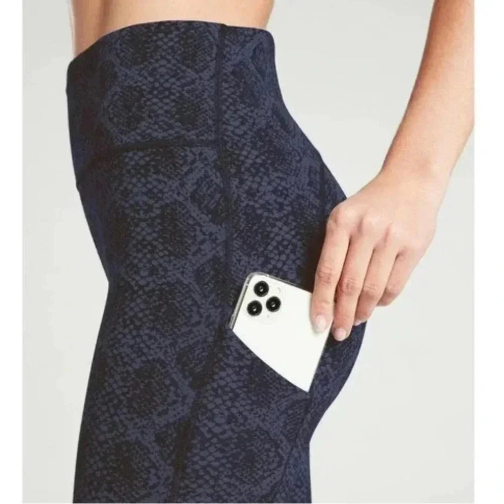 Athleta Ultimate 7/8 Tight Snake Print Blue Size XS - Picture 3 of 10